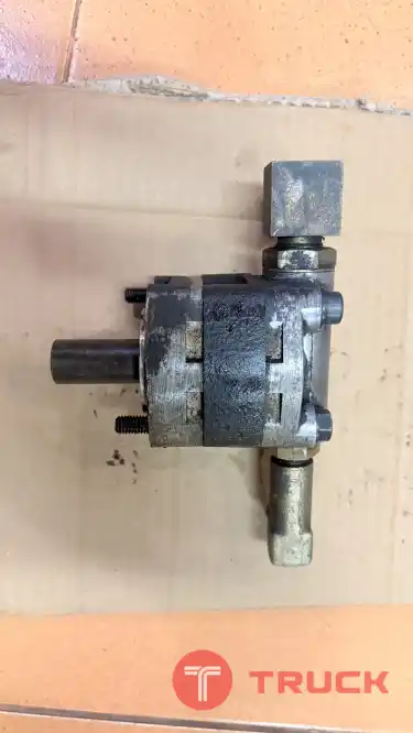 จำหน่ายอะไหล่รถยกไฟฟ้า KOMATSU ขนาด 2 ตัน ปั๊มพวงมาลัย STEERING PUMP