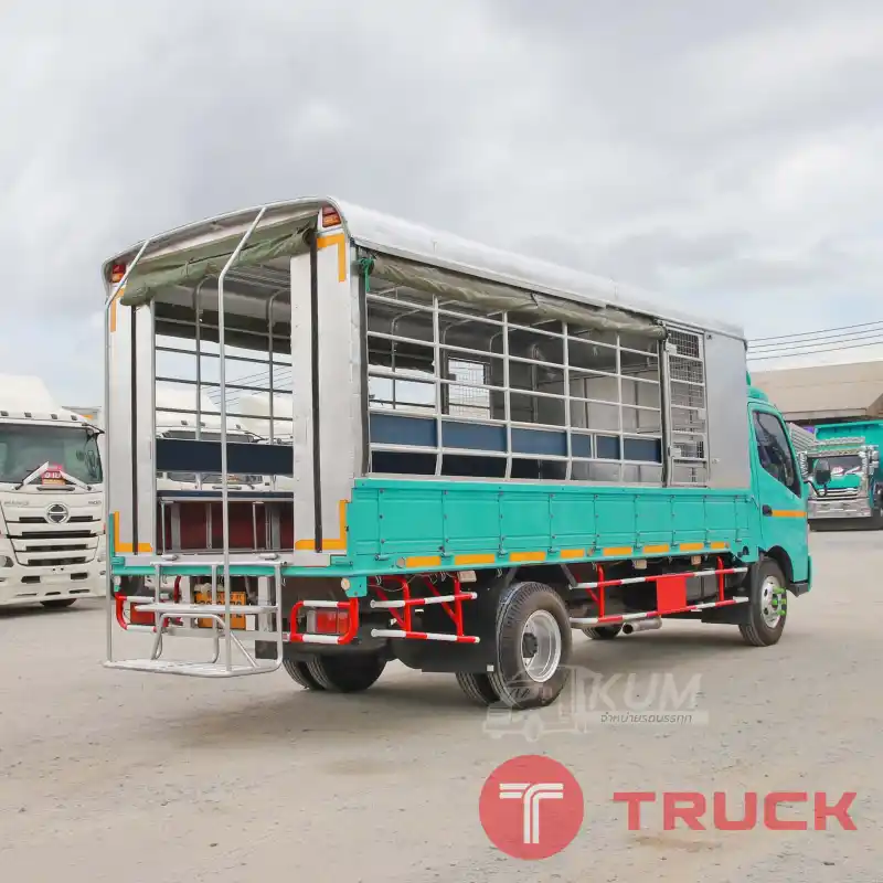 หกล้อโดยสาร HINO XZU 150 แรง ปี 2561 2872 หกล้อโดยสาร HINO XZU 150 แรง ปี 2561 2872