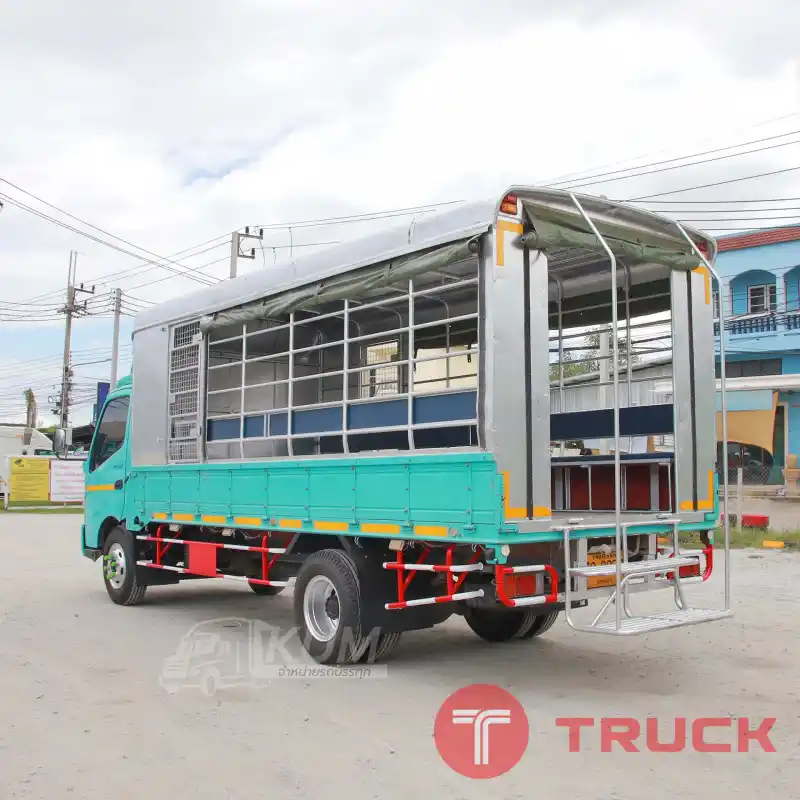 หกล้อโดยสาร HINO XZU 150 แรง ปี 2561 2872 หกล้อโดยสาร HINO XZU 150 แรง ปี 2561 2872