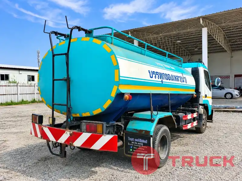 MITSUBISHI FUSO FU 150แรงม้า รถบรรทุก 6ล้อ บรรทุกน้ำ ปี2015 MITSUBISHI FUSO FU 150แรงม้า รถบรรทุก 6ล้อ บรรทุกน้ำ ปี2015