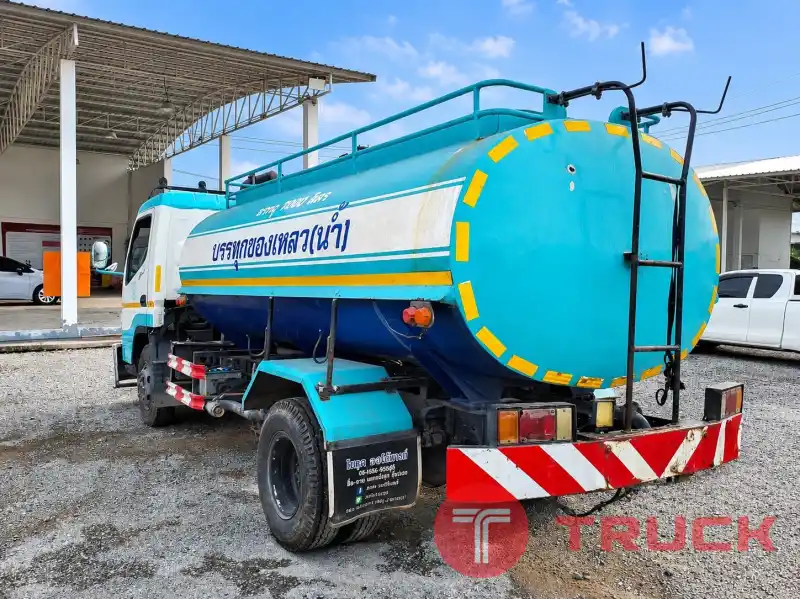 MITSUBISHI FUSO FU 150แรงม้า รถบรรทุก 6ล้อ บรรทุกน้ำ ปี2015 MITSUBISHI FUSO FU 150แรงม้า รถบรรทุก 6ล้อ บรรทุกน้ำ ปี2015