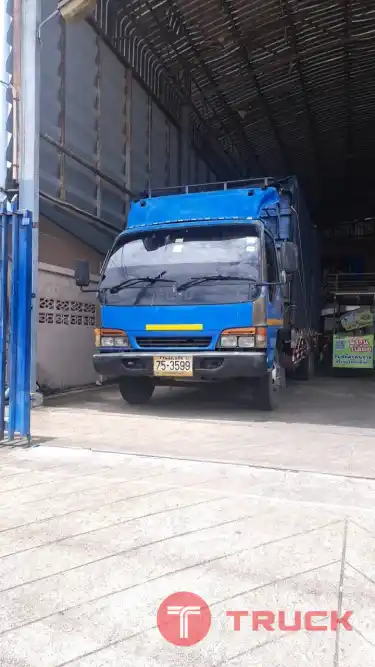 ขายด่วน รถบรรทุก 6 ล้อ ISUZU