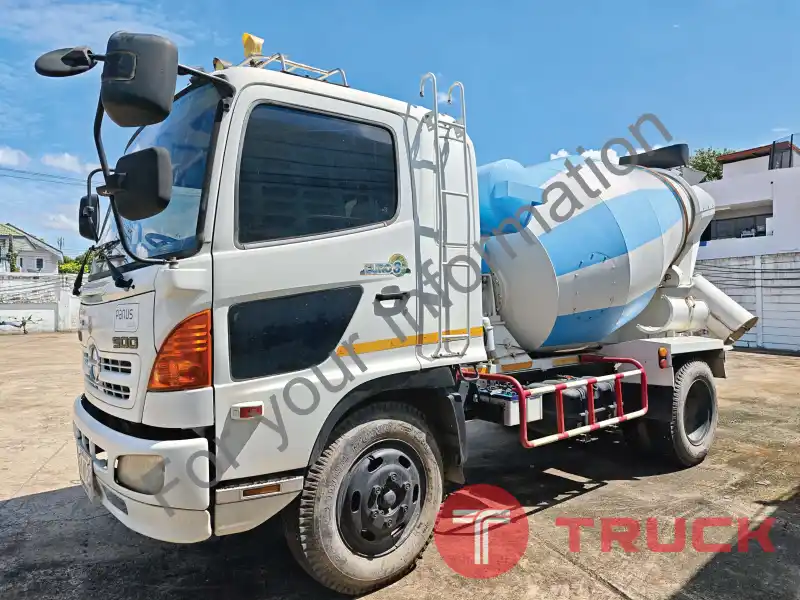รถโม่ปูน 6 ล้อ HINO EURO 3 ขนาดโม่ 3 คิว 210 แรงม้า พร้อมใช้งาน รถโม่ปูน 6 ล้อ HINO EURO 3 ขนาดโม่ 3 คิว 210 แรงม้า พร้อมใช้งาน