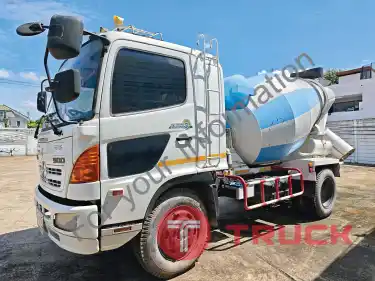 รถโม่ปูน 6 ล้อ HINO EURO 3 ขนาดโม่ 3 คิว 210 แรงม้า พร้อมใช้งาน