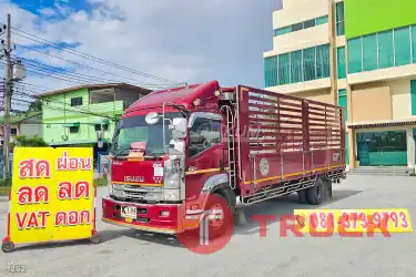 หกล้อคอก ISUZU FRR 210 แรง ปี 2562 9252