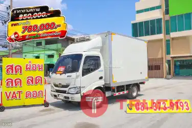 สี่ล้อตู้เย็น HINO XZU 136 แรง ปี 2567 8556