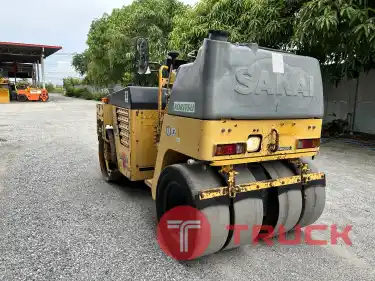รถบด SAKAI รุ่น TW350-1 ขนาด 2.5ตัน รถเก่านอกนำเข้า ติดต่อ Line jiraroj2909