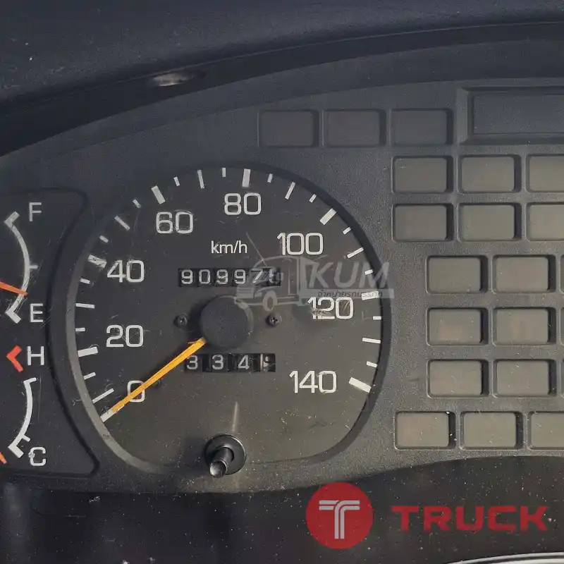 สิบล้อหัวลาก FUSO FV 380 แรง ปี 2555 5718 สิบล้อหัวลาก FUSO FV 380 แรง ปี 2555 5718