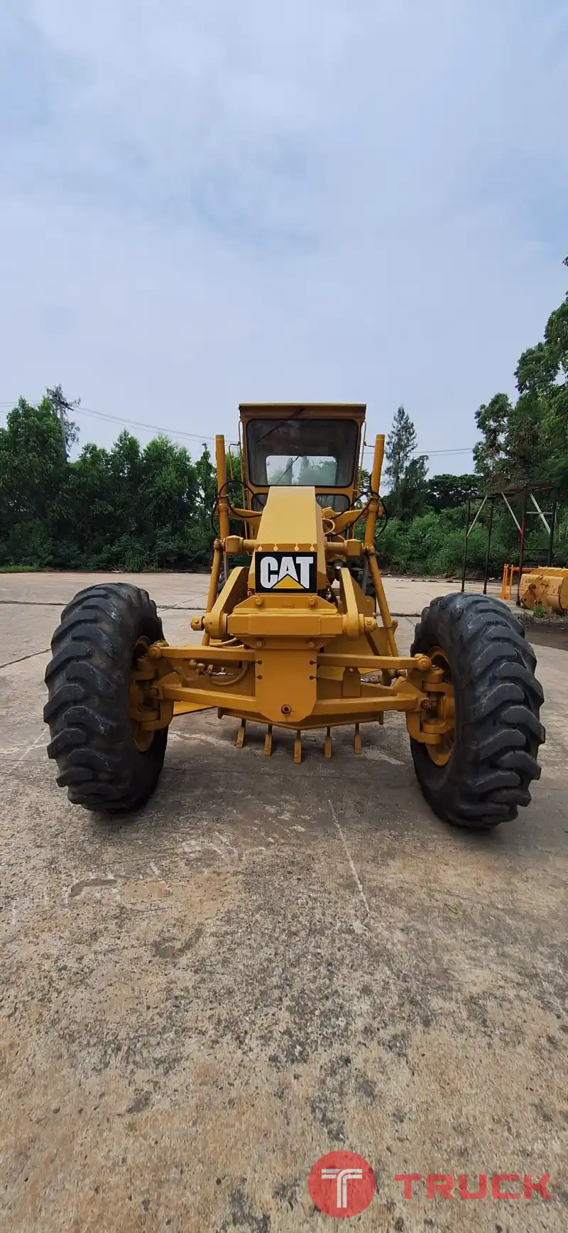 ขายรถเกรด CAT140G พร้อมใช้งาน ขายรถเกรด CAT140G พร้อมใช้งาน