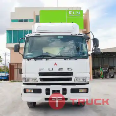 สิบล้อหัวลาก FUSO FV 380 แรง ปี 2555 5718 สิบล้อหัวลาก FUSO FV 380 แรง ปี 2555 5718