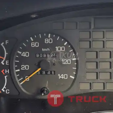 สิบล้อหัวลาก FUSO FV 380 แรง ปี 2555 5718 สิบล้อหัวลาก FUSO FV 380 แรง ปี 2555 5718