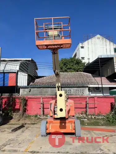ขายรถกระเช้า JLG บูมข้อศอก E450AJ สูง 13.72 เมตร มือสอง