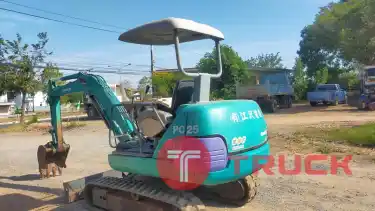 KOMATSU PC25-7 เก้่าญี่ปุ่น