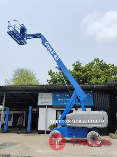 รถกระเช้า Boom Lift Genie S65