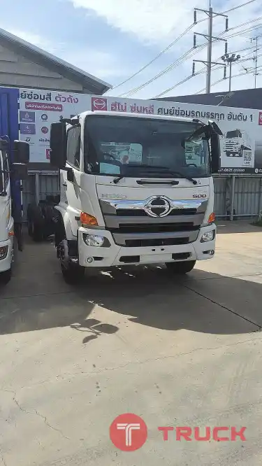 ขายดาวน์ 10 ล้อพร้อมเครน 8 ตัน ไกรสร 086-3516797,091-7838676