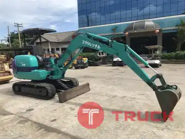 รถขุด KOMATSU PC27R-8 ใช้งานมาน้อย สอบถามที่คุณครีม 0658844400