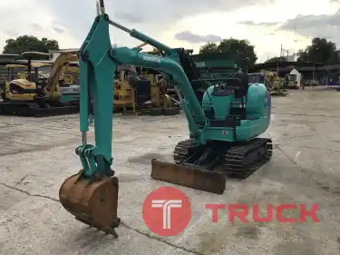 รถขุด KOMATSU PC15R-8 ใช้งานมาน้อย สอบถามที่คุณครีม 0658844400