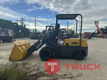 KOMATSU SD10 นำเข้าจากญี่ปุ่น สภาพพร้อมใช้งาน สนใจโทร. 089-0050007 คุณชญานิน หรือ Add LINE ID @sangenjp www.sangenjp.com www.nmc99.com