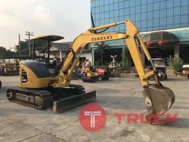 รถขุด KOMATSU PC40MR-3 ใช้งานมาน้อย สอบถามที่คุณครีม 0658844400