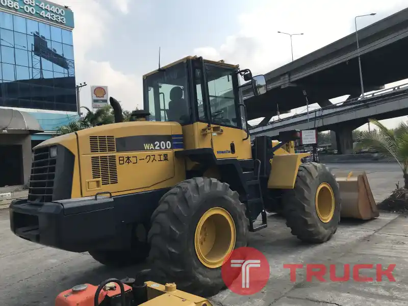 รถตัก KOMATSU WA200-6 พร้อมใช้งาน สอบถามที่คุณครีม 0658844400 รถตัก KOMATSU WA200-6 พร้อมใช้งาน สอบถามที่คุณครีม 0658844400