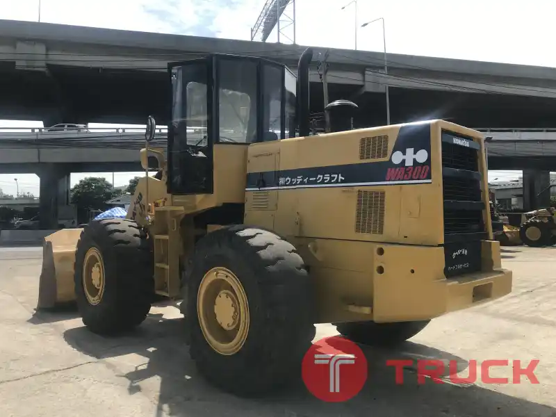 รถตัก KOMATSU 530 ขนาดเท่ากับ WA300 ใช้งานมาน้อย สอบถามที่คุณครีม 0658844400 รถตัก KOMATSU 530 ขนาดเท่ากับ WA300 ใช้งานมาน้อย สอบถามที่คุณครีม 0658844400