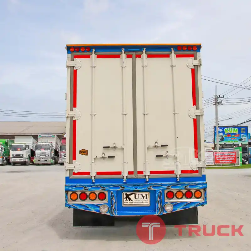 หกล้อตู้สิบบาน HINO FC9J 175 แรง ปี 2565 หกล้อตู้สิบบาน HINO FC9J 175 แรง ปี 2565