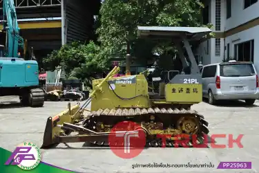 ขายรถแทรคเตอร์ KOMATSU D21PL-7 แทรคตีนเป็ด ขนาด 700 mm ใบมีด 4 ทิศทาง ชั่วโมงน้อย มือสองสภาพดี นำเข้าจากญี่ปุ่น โดย P&P Pro