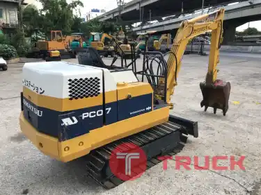 รถขุด KOMATSU PC07 พร้อมใช้งาน สอบถามที่คุณครีม 0658844400