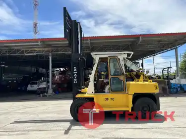 รถฟอร์คลิฟท์ KOMATSU รุ่น DF70 ขนาด 7 ตัน ยกสูง 3 เมตร งาสไลด์ ติดต่อ Line jiraroj2909