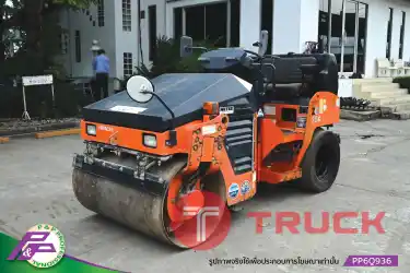 ขายรถบดหน้าเหล็ก-หลังยาง HITACHI ZC35C เทียบเท่า SAKAI TW352-1 เอวอ่อน ชั่วโมงน้อย มือสองสภาพดี นำเข้าจากญี่ปุ่น โดย P&P Pro
