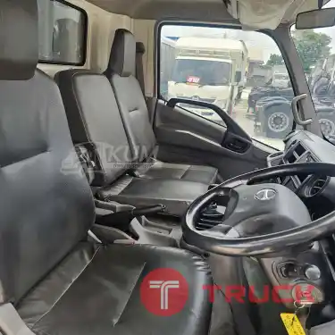 หกล้อโดยสาร HINO XZU 150 แรง ปี 2565 0274
