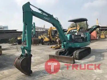รถขุด KOMATSU PC35R-8 ใช้งานมาน้อย สอบถามที่คุณครีม 0658844400