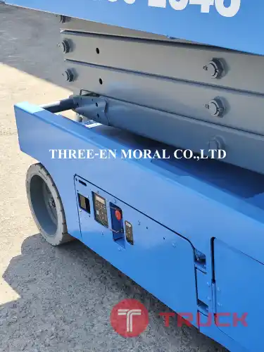 รถกระเช้า Scissor Lift Genie GS-2646
