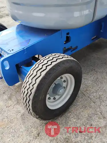 รถกระเช้า Boom Lift Genie Z45-25J