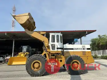 รถตักล้อยาง KOMATSU รุ่น 530 บุ้งกี๋ 2.3 คิว ยกสูง 3.6 ม. รถเก่านอกนำเข้า ติดต่อ Line jiraroj2909