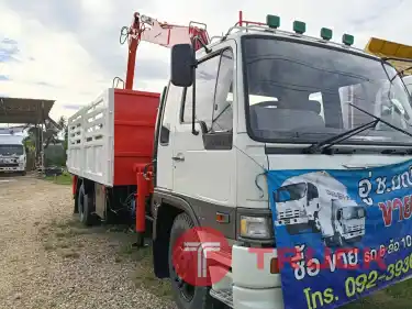 HINO กระบะบรรทุกติดตั้งชุดเครนไฮดรอลิกพร้อมหัวคีบ
