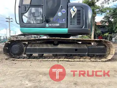 รถแบคโฮ KOBELCO SK135SR YY01