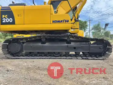 รถแบคโฮ KOMATSU PC200-8M0