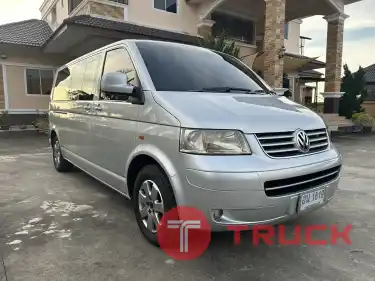 ปี 2005 รถตู้ Volkswagen รุ่น Caravelle 2.5 TDi เกียร์ออโต้ รถบ้าน เจ้าของขายเอง