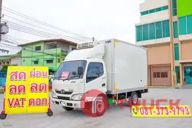 สี่ล้อตู้เย็น HINO XZU 136 แรง ปี 2566 7459 สี่ล้อตู้เย็น HINO XZU 136 แรง ปี 2566 7459
