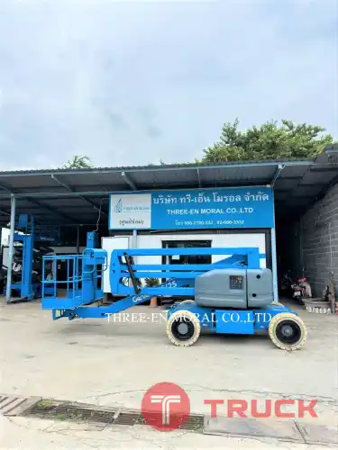 รถกระเช้า Boom Lift Genie Z45-25