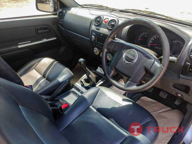 ขายรถมือสองISUZU D-max Space cab 2.5 slx Super Titanium MT ปี 2010