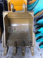 บุ้งกี๋ CAT 320 กว้าง 80 สลัก 63 MM อาร์ม 22 CM