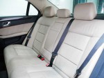 ขายรถหรู BENZ E300 CGI ราคาพิเศษสุดคุ้ม มีSun roof ห้ามพลาดต้องมีไว้ครอบครอง