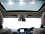 ขายรถหรู BENZ E300 CGI ราคาพิเศษสุดคุ้ม มีSun roof ห้ามพลาดต้องมีไว้ครอบครอง