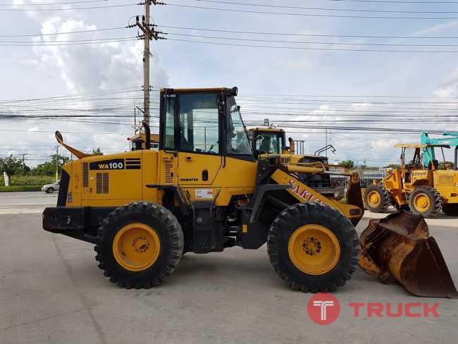 ขายรถตักล้อยาง ยี่ห้อ KOMATSU WA100-5 ซีเรียลสูง ปี 2006 นำเข้าจากญี่ปุ่นแท้ 100เปอร์เซ็นต์ สภาพสวย ไม่เคยใช้งานในไทย