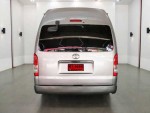 ขายรถมือสองTOYOTA COMMUTER 3.0 D4D สีเทา เกียร์AT ปี2015