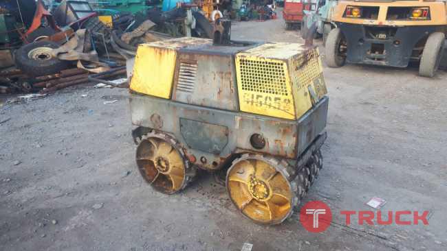 ขาย รถบดเดินตาม สั่นสะเทือน ล้อหนาม BOMAG เครื่องดีเซล 1 สูบ เก่าญี่ปุ่น พร้อมใช้