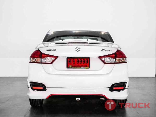 ขายรถหรูSUZUKICIAZสีขาวปี2015ราคาสบายกระเป๋ารถเกรดพรีเมี่ยมห้ามพลาด