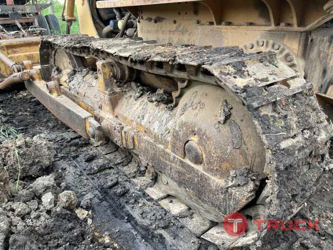 ขาย 185000 รถแทรคเตอร์ KOMATSU D40-1 ขาย 185000 รถแทรคเตอร์ KOMATSU D40-1